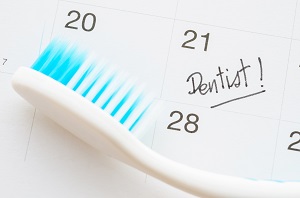 Cornerstone_dental-cheeckup-2